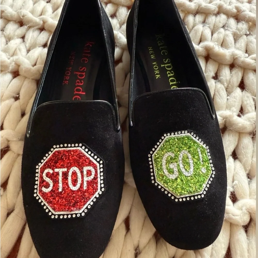 Gorgeous Kate Spade Flats - Picture 1 of 7